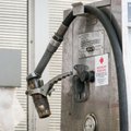 Dujų kainos degalinėse – sunkiai paaiškinamos