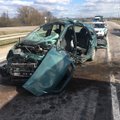 Tragiška avarija Kaune: po smūgio į sunkvežimį žuvo automobilio vairuotojas