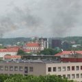 Vilniečiai susirūpino dėl šalia sostinės centro virstančių juodų dūmų