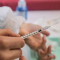 В ЕС впервые разрешили прививать от COVID-19 подростков 12-15 лет вакциной от Pfizer/BioNTech
