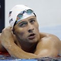 JAV olimpinis plaukikas R. Lochte susižadėjo su „Playboy“ gražuole