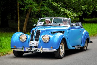 Senoviniai automobiliai. Dainiaus Nagelės nuotr.