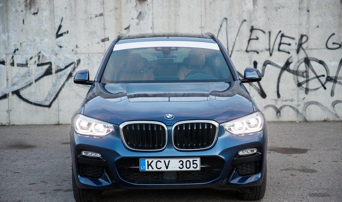"BMW X3"