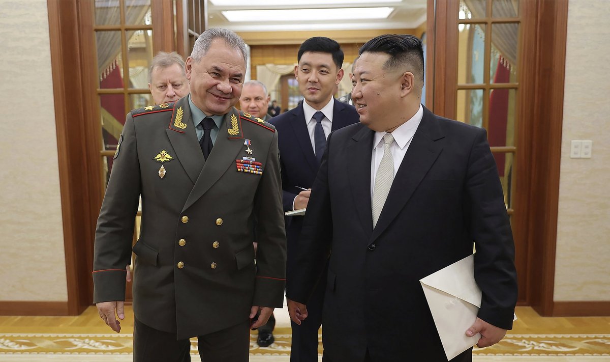 Sergejus Šoigu, Kim Jong Unas