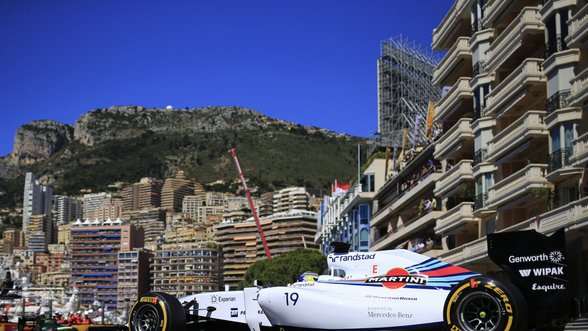 F-1 Monako kvalifikacijoje – žiopla F. Massos avarija
