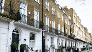 Londone – prabangaus būsto pirkimo vajus: vietiniai perka sparčiausiais tempais per septynerius metus