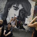 Minint 30-ąsias Viktoro Cojaus mirties metines jo daina vėl skamba kaip protestų palydovė