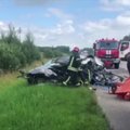 Kraupi avarija Vilnius–Utena kelyje: vilkikas visiškai sumaitojo lengvąjį automobilį