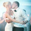 Garsaus futbolininko žmona tikėjosi vestuvinę suknelę perleisti dukrai