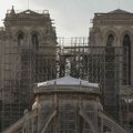 Paryžiaus Dievo Motinos katedroje bus aukojamos pirmosios po gaisro mišios