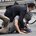 Policija: asmuo, įtariamas nušovęs Shinzo Abe, sakė panaudojęs savadarbį ginklą