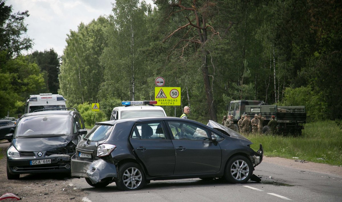 The collision on the Nemenčinė road at the village of Antaviliai