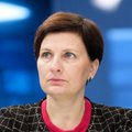 Dėl skiepijimo plano – reikalavimas trauktis Latvijos sveikatos ministrei: tai tęstis nebegali