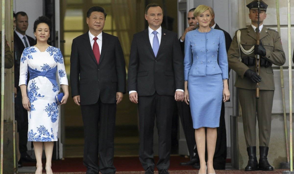 Xi Jinpingas ir Andrzejus Duda su žmonomis
