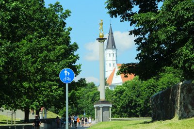Vitalio Lebedžio nuotrauka, Saulės laikrodžio aikštė