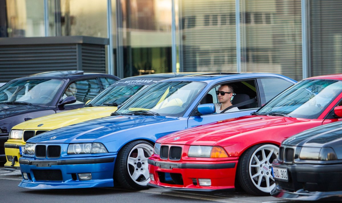 BMW E36 suvažiavimas