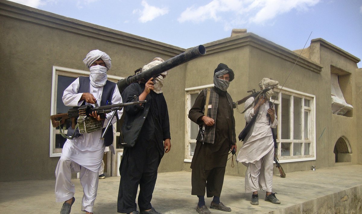 Talibano kovotojai Afganistane