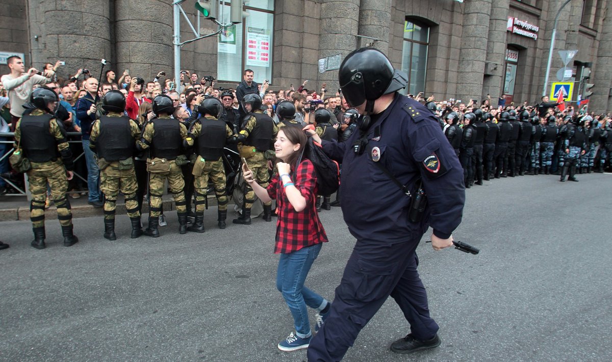 Protestai prieš V. Putino pensijų reformą Sankt Pererburge