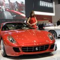 Bankrutavo „Ferrari“ supleškinęs verslininkas: kreditoriams liko sklypas Mėnulyje