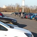 Торговые центры борются с жителями, оставляющими автомобили на парковках: плата 5 евро в час