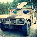 Karinio „Humvee“ testas: amerikietiškas bekelės limuzinas