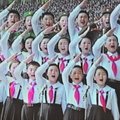 Mokytojas: nedarykime iš Lietuvos Šiaurės Korėjos versdami mokinius kasryt giedoti himną