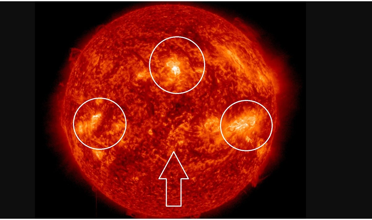 Saulės žybsniai ir plazmos išsiveržimas. NASA SDO nuotr.