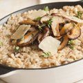 Ryžiai – itališki, grybai – lietuviški: visame pasaulyje išpopuliarėjęs rizotas, kurį pagaminsite per 20 minučių
