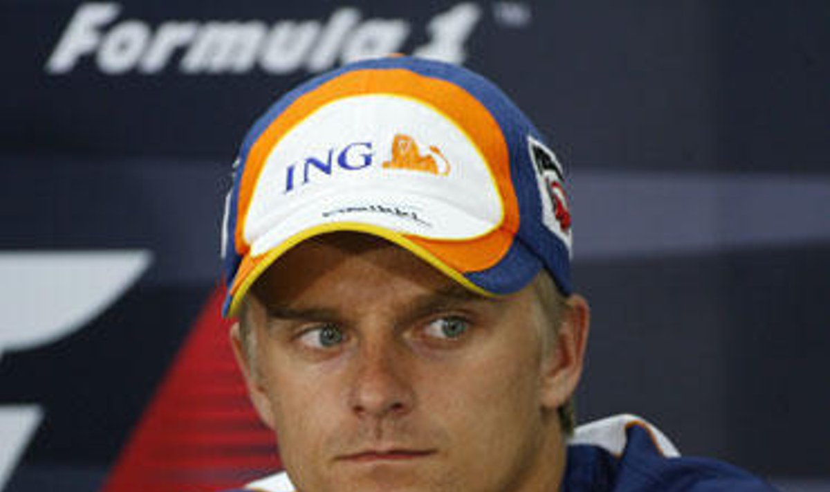 Heikki Kovalainenas ("Renault")