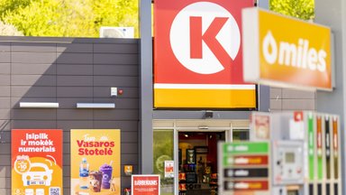 Kanados kapitalo „Circle K“ didina atlyginimus: per pusmetį jie kilo dukart