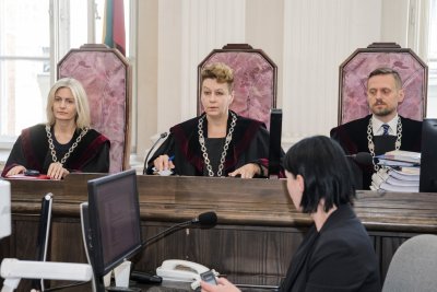 Teisėjai Jurgita Kolyčienė, Nijolė Žimkienė, Ugnius Trumpulis