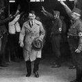 Kauno tautininkai nutarė „sugadinti vakarėlį“ švenčiančiai Europai: priminė Hitlerį ir svastikas