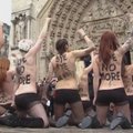 Paryžiaus katedroje pusnuogės "Femen" aktyvistės džiūgavo dėl popiežiaus atsistatydinimo