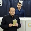 Berlusconi ir Salvini pažadėjo sujungti Italijos konservatorių partijas