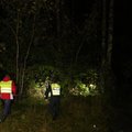 Panevėžio rajone - didžiulė paieškos operacija: policija ir artimieji jau trečia para neranda spanguoliauti į Žaliąją girią išėjusios moters