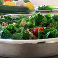 Sveikos mitybos specialisčių receptas – makaronai su špinatais ir feta