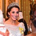 Karališkos dramos įkarštyje Kate Middleton parodė, kas yra tikroji širdžių užkariautoja