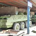 Automobilių restauratoriai padeda Ukrainos pajėgoms remontuoti šarvuočius