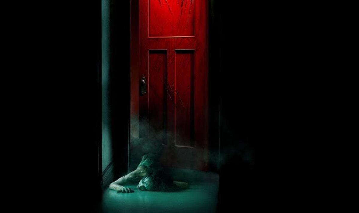 Filmas "Tūnąs tamsoje: raudonos durys"