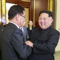 Kim Jong Unas susitiko su Seulo pasiuntiniais