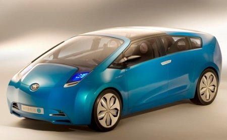 Automobilis gali būti kuriamas pagal Toyota Hybrid X koncepciją