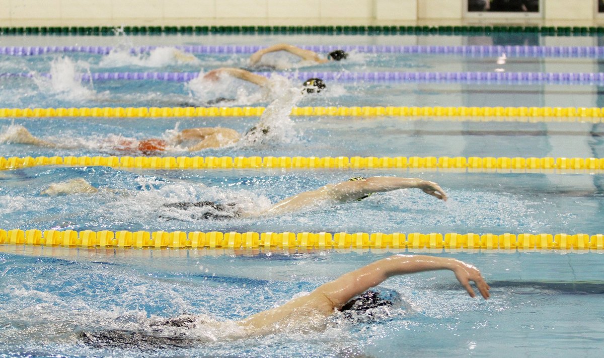 Plaukimas yra tarp sporto šakų, kurių treniruotės brangs labiausiai