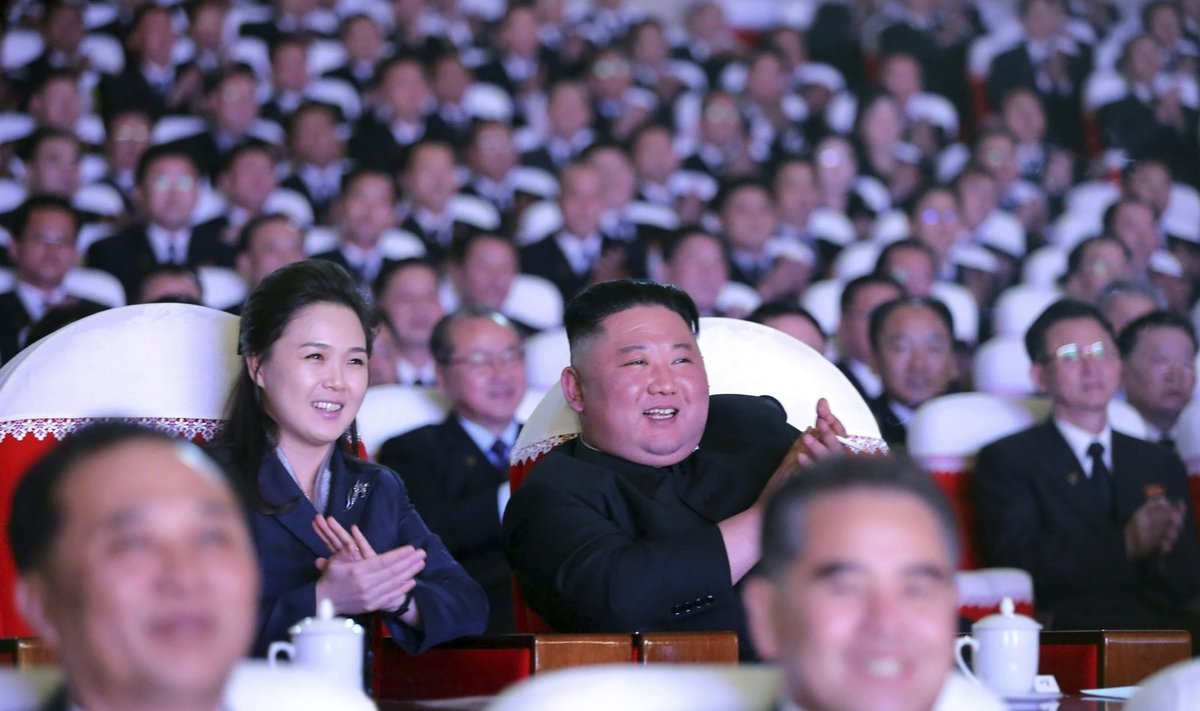  Ri Sol Ju, Kim Jong Unas