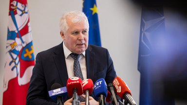 Генпрокуратура Литвы прекратила расследование по поводу обнародованной министром обороны информации о танках