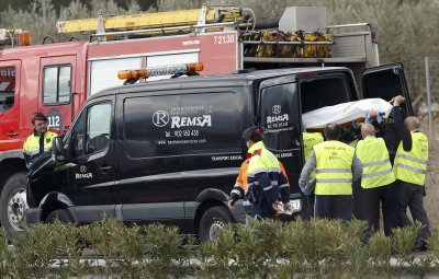 Nelaimė Ispanijoje: sudužus „Erasmus“ studentus vežusiam autobusui žuvo 14 žmonių, 43 sužeisti