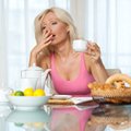 Blogas burnos kvapas gali atsirasti dėl dietų ir... ilgo kalbėjimo