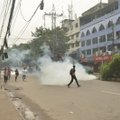 Bangladešo premjerės Sheikh Hasinos partija iškovojo triuškinamą pergalę rinkimuose