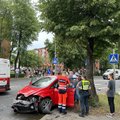 Klaipėdoje skaudi avarija: sumaitoti du automobiliai, moteris išgabenta į ligoninę