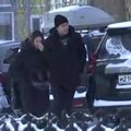 Navalno motina Liudmila užfiksuota atvykusi į netoli kolonijos esantį Tyrimų komiteto biurą