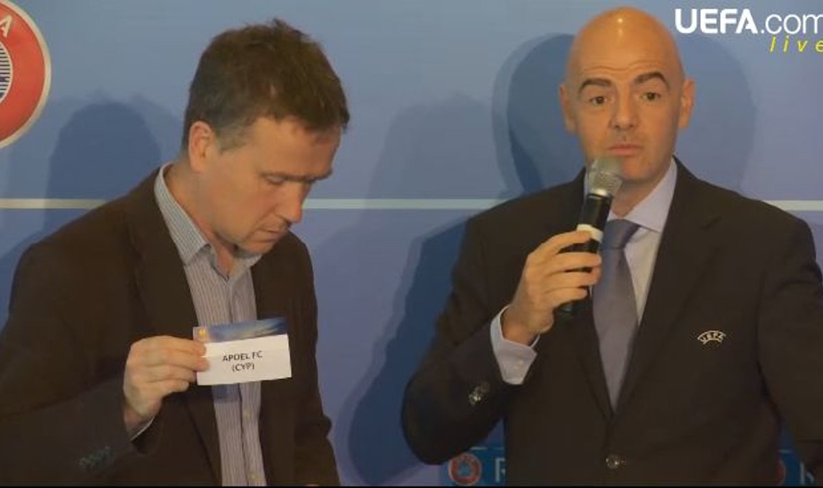 Airių žurnalistas ir UEFA generalinis sekretorius Gianni Infantino.